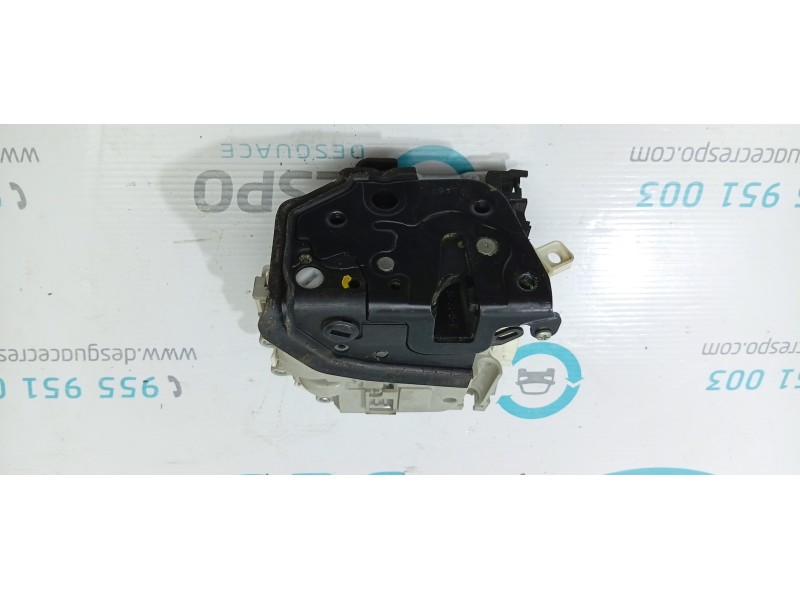 CERRADURA PUERTA TRASERA DERECHA 8X0839016E  - imagen 2