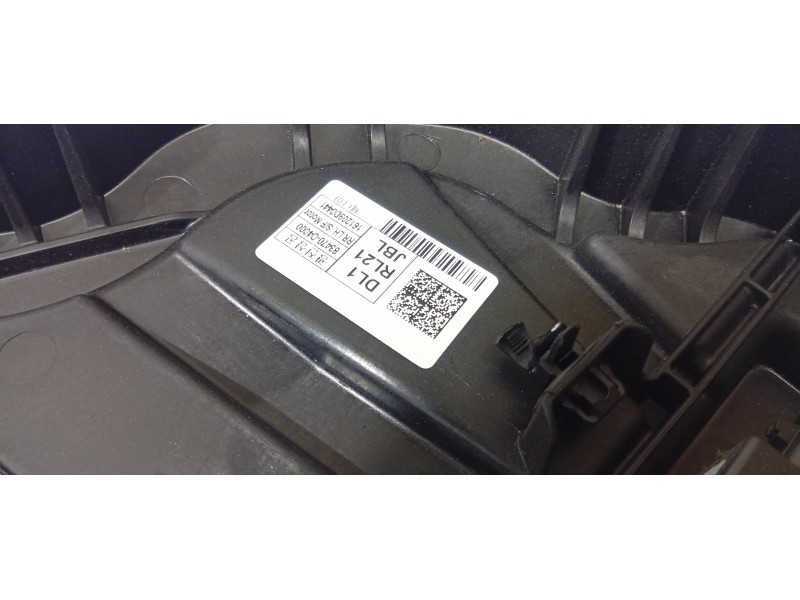 ELEVALUNAS TRASERO IZQUIERDO 83470D4000P  - imagen 4