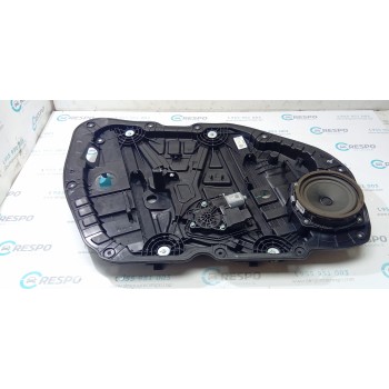 ELEVALUNAS DELANTERO IZQUIERDO 82471D4000 