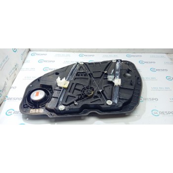 ELEVALUNAS DELANTERO IZQUIERDO 82471D4000  - miniatura 2