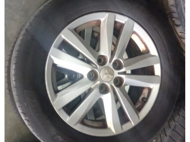 JUEGO LLANTAS  - imagen 6