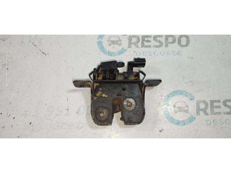 CERRADURA MALETERO / PORTON 905039326R  - imagen 1