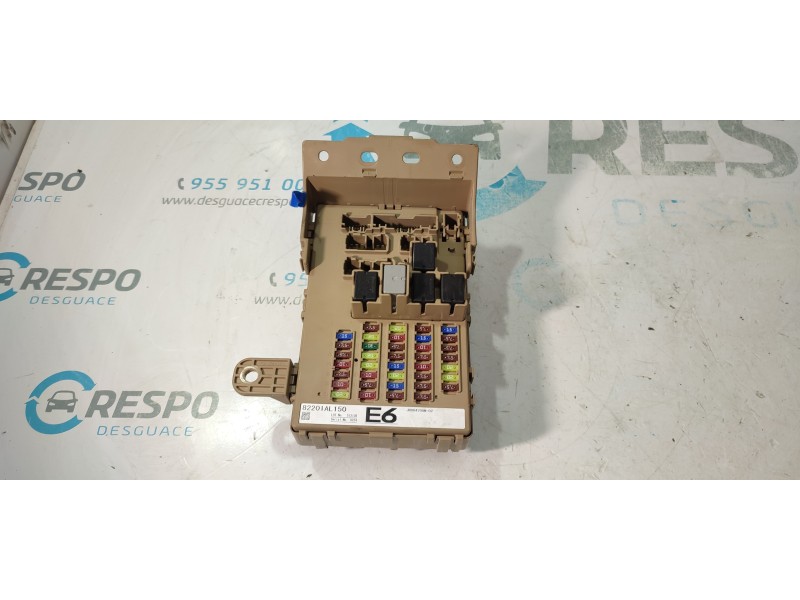 CAJA RELES / FUSIBLES 82201AL150  - imagen 1