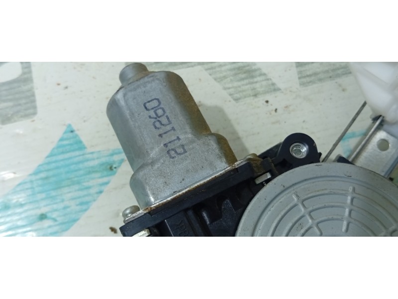 ELEVALUNAS TRASERO IZQUIERDO  - imagen 2