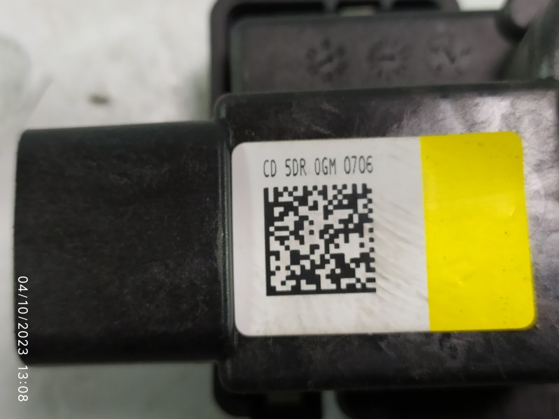 CERRADURA MALETERO / PORTON 1392100010  - imagen 4