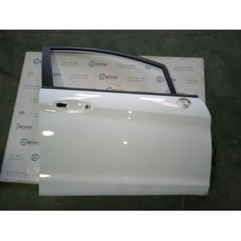 PUERTA DELANTERA DERECHA 