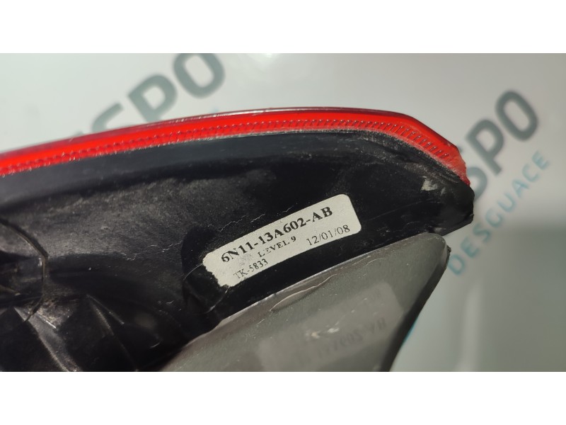 PILOTO TRASERO DERECHO 6N1113A602AB  - imagen 4