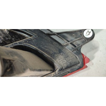 PILOTO TRASERO DERECHO INTERIOR  - miniatura 2