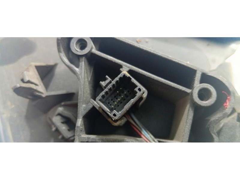 RETROVISOR DERECHO  - imagen 2