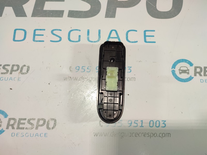 MANDO ELEVALUNAS DELANTERO DERECHO 98026388ZD  - imagen 2