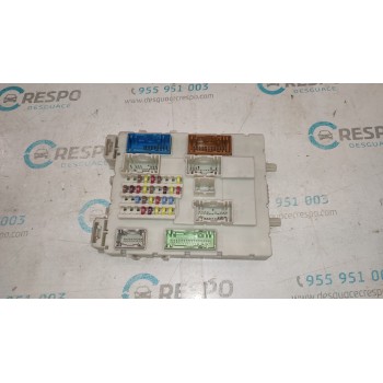 CAJA RELES / FUSIBLES BV6N14A073 