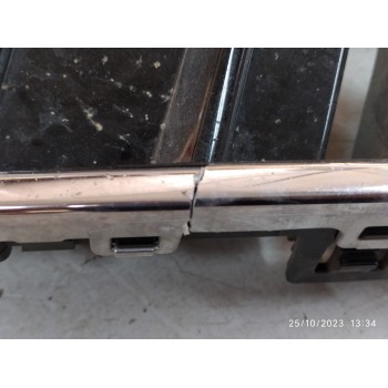 CALANDRA DELANTERA DE RADIADOR 4G0853651  - miniatura 5