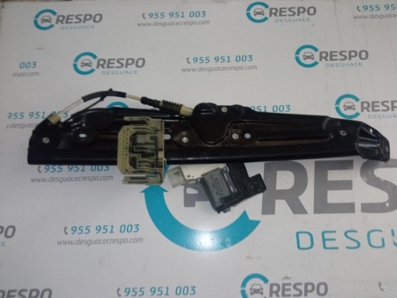 ELEVALUNAS TRASERO IZQUIERDO 7182121F10S  - imagen 3