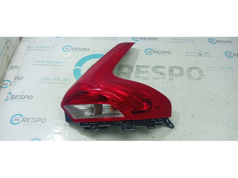 PILOTO TRASERO DERECHO 31395845  - imagen 1