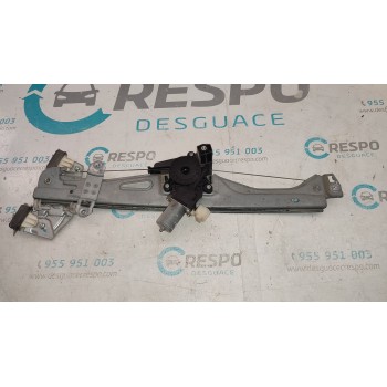 ELEVALUNAS DELANTERO IZQUIERDO 8340261M10 