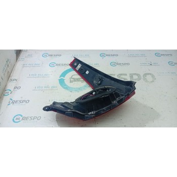 PILOTO TRASERO DERECHO 31395845  - miniatura 2