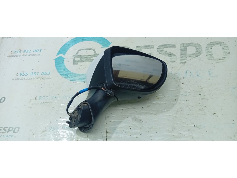 RETROVISOR DERECHO  - imagen 1