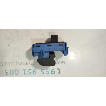 MANDO ELEVALUNAS DELANTERO DERECHO 848100F030  - miniatura 2