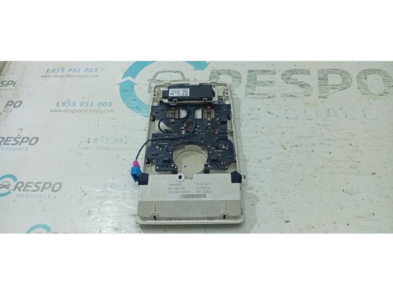 LUZ INTERIOR 8T0947135B  - imagen 3