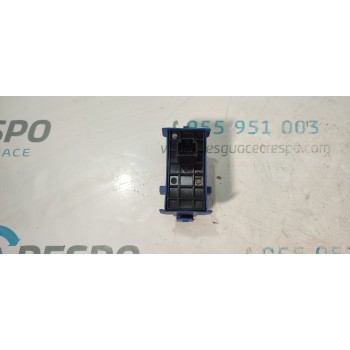 MANDO ELEVALUNAS TRASERO IZQUIERDO 848100F030  - miniatura 3