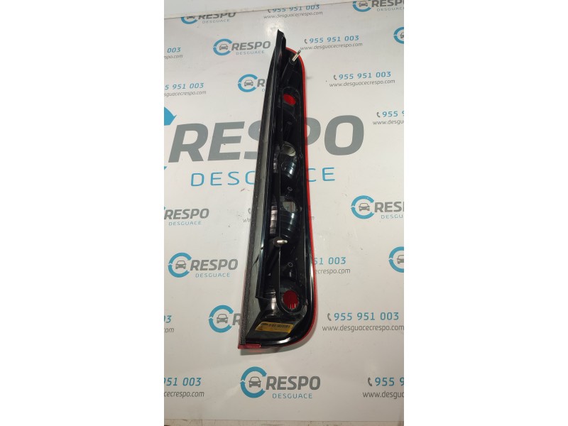 PILOTO TRASERO IZQUIERDO 3M5113A603AD  - imagen 2