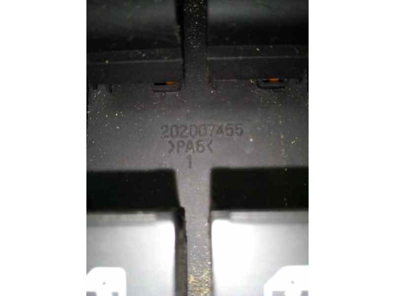 MANDO ELEVALUNAS DELANTERO IZQUIERDO 202007455  - imagen 2