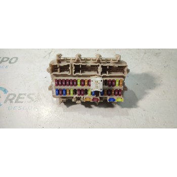 CAJA RELES / FUSIBLES C306890B22 4KJ0A 