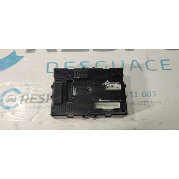 CAJA RELES / FUSIBLES 284B2JX50E 