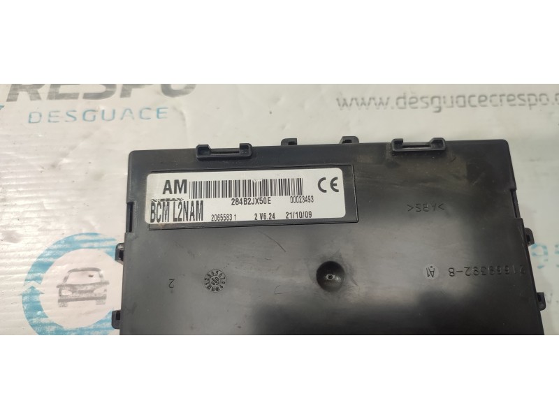 CAJA RELES / FUSIBLES 284B2JX50E  - imagen 2