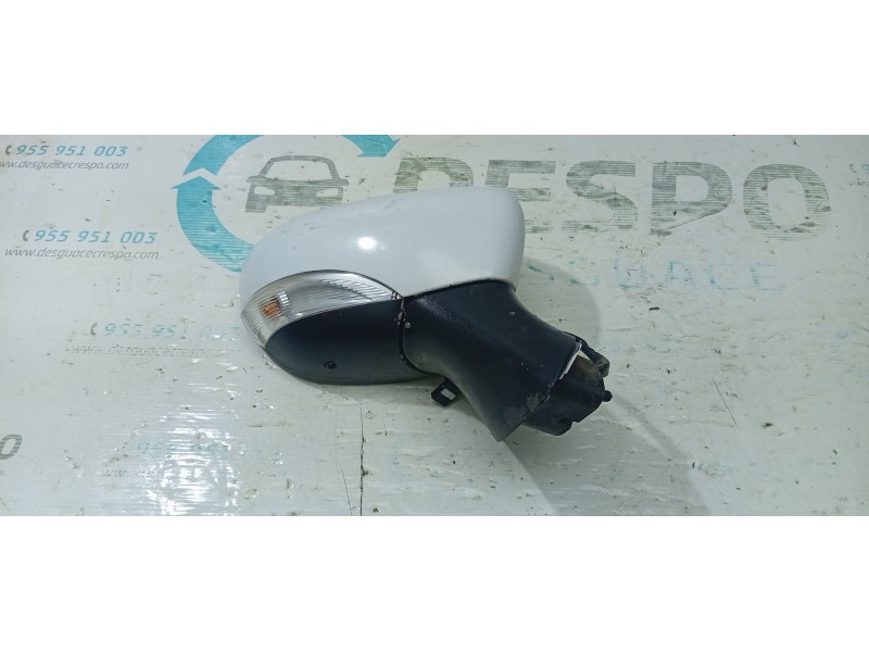 RETROVISOR DERECHO  - imagen 2