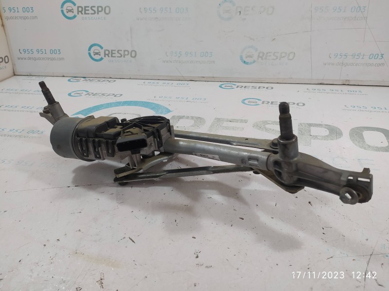 MOTOR LIMPIA DELANTERO 0390241621  - imagen 2