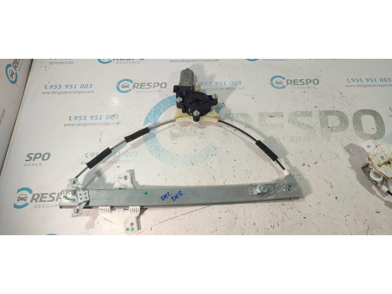 ELEVALUNAS DELANTERO DERECHO 82402C7010  - imagen 1