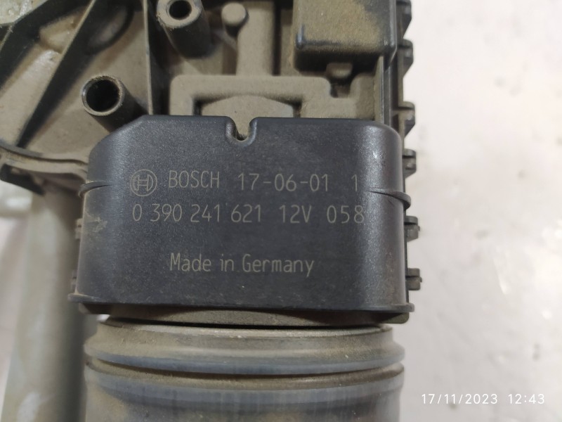 MOTOR LIMPIA DELANTERO 0390241621  - imagen 3