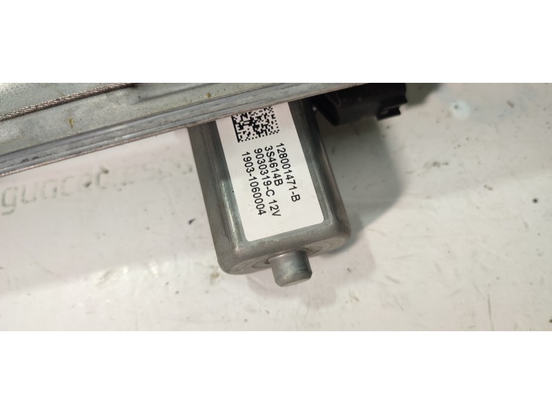 ELEVALUNAS DELANTERO DERECHO 807205569R  - imagen 2