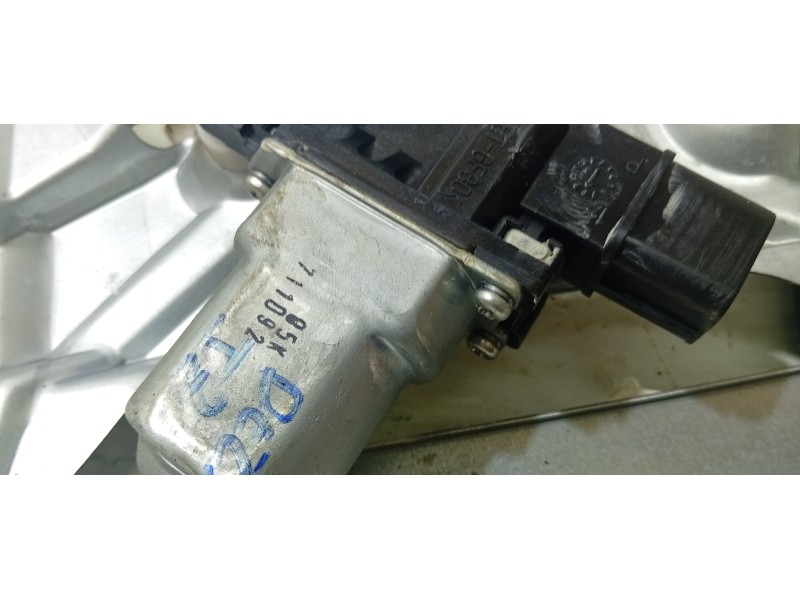 ELEVALUNAS DELANTERO IZQUIERDO  - imagen 3