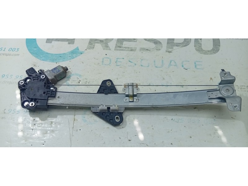 ELEVALUNAS TRASERO DERECHO  - imagen 1