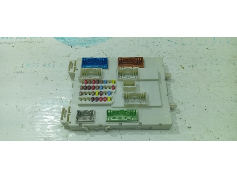 CAJA RELES / FUSIBLES 31394964  - imagen 1