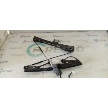 ELEVALUNAS DELANTERO DERECHO A2117200246 