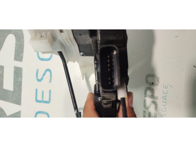 CERRADURA PUERTA DELANTERA IZQUIERDA 81310C8020  - imagen 2