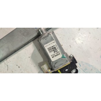 ELEVALUNAS DELANTERO DERECHO 82402C7010  - miniatura 2