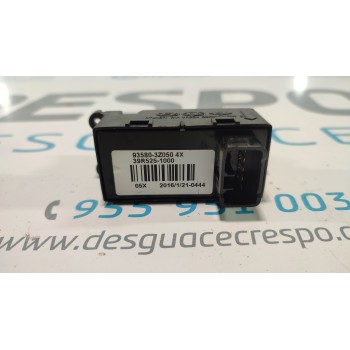 MANDO ELEVALUNAS TRASERO DERECHO 935803Z050  - miniatura 2