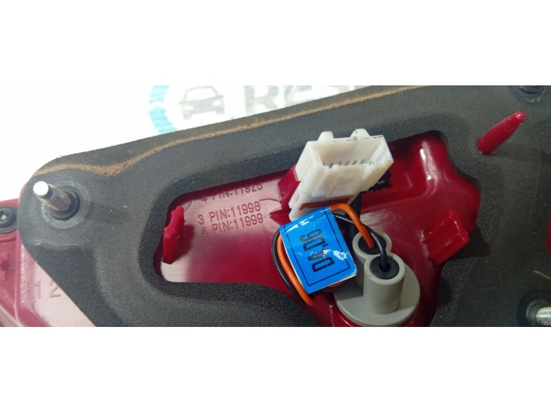 PILOTO TRASERO IZQUIERDO INTERIOR  - imagen 2