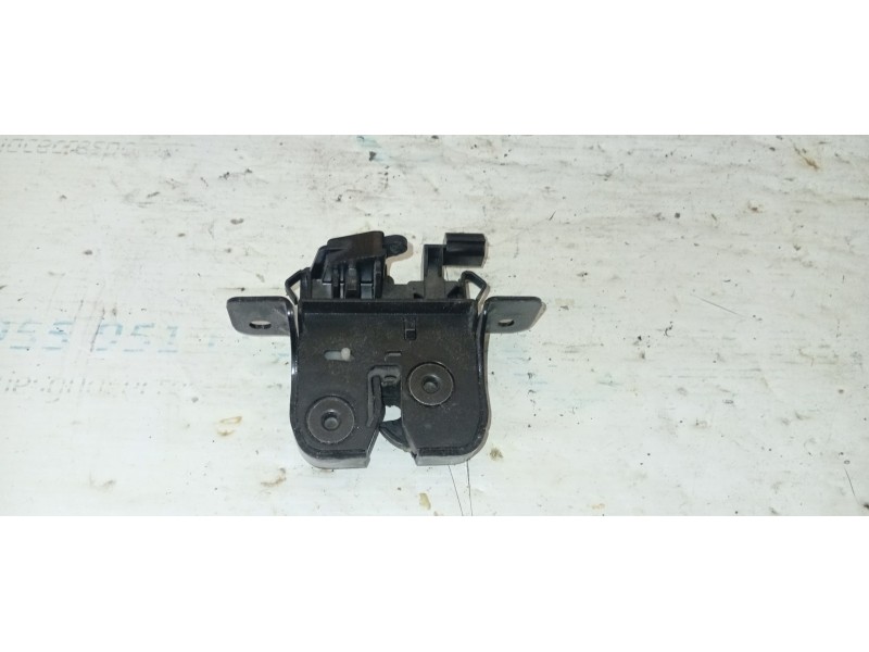 CERRADURA MALETERO / PORTON 905037230R  - imagen 1