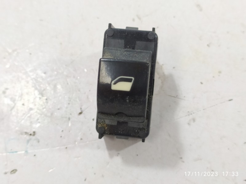 MANDO ELEVALUNAS DELANTERO IZQUIERDO 98044803ZD  - imagen 1