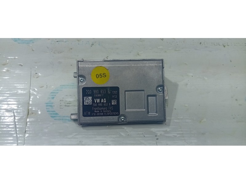 CAMARA VISION FRONTAL 2Q0980653B  - imagen 2