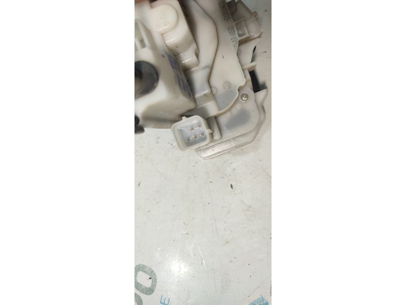 CERRADURA PUERTA DELANTERA DERECHA 51912423  - imagen 4