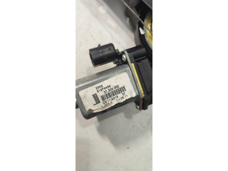 ELEVALUNAS DELANTERO DERECHO 51974459  - imagen 2