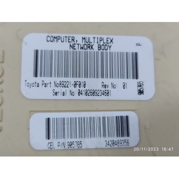 CAJA RELES / FUSIBLES 892210F010  - miniatura 3