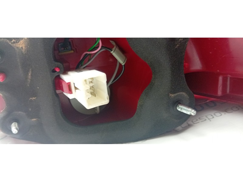 PILOTO TRASERO IZQUIERDO  - imagen 3