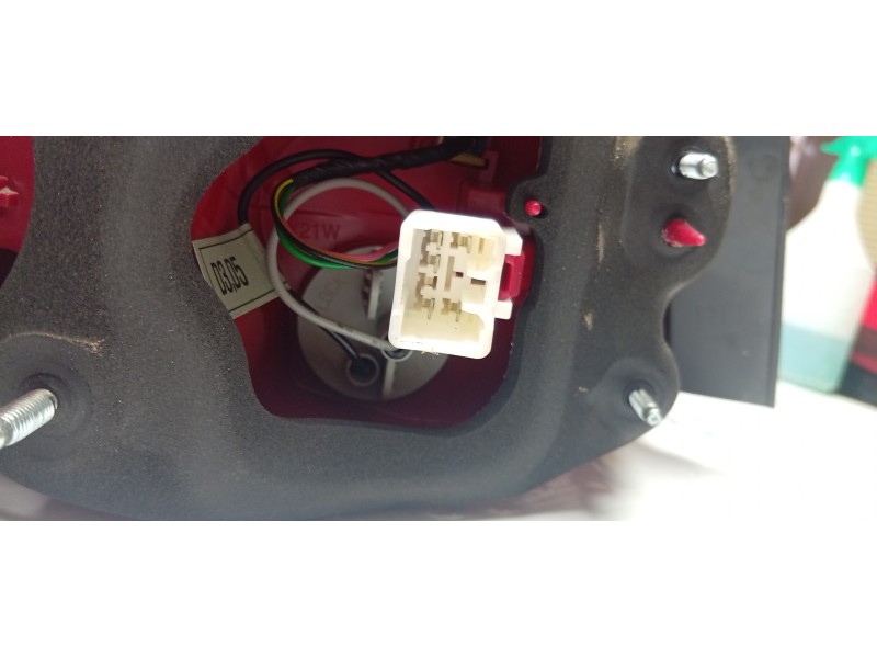 PILOTO TRASERO DERECHO  - imagen 2